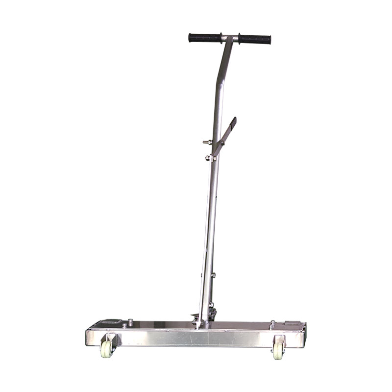 चुंबकीय स्वीपर चुनते समय किन कारकों पर विचार किया जाना चाहिए?